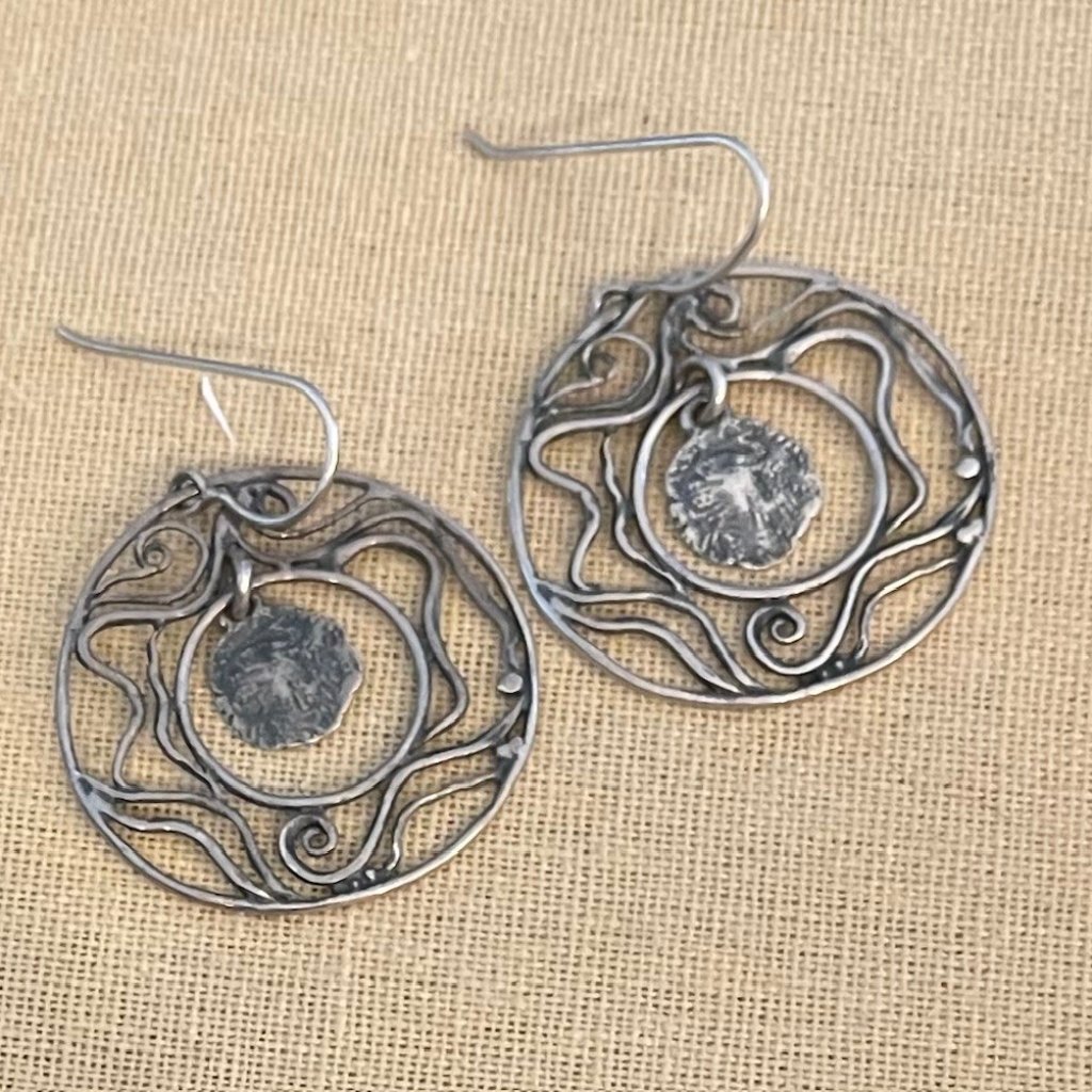 W1905 Silpada Retired Earrings 69$